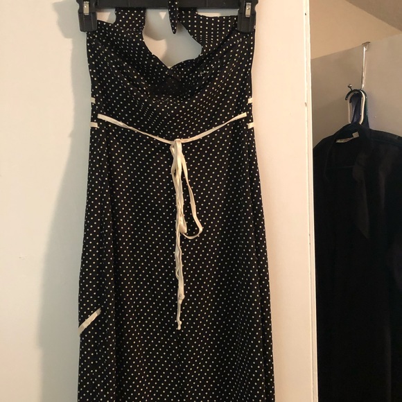 Dress - Picture 3 of 5